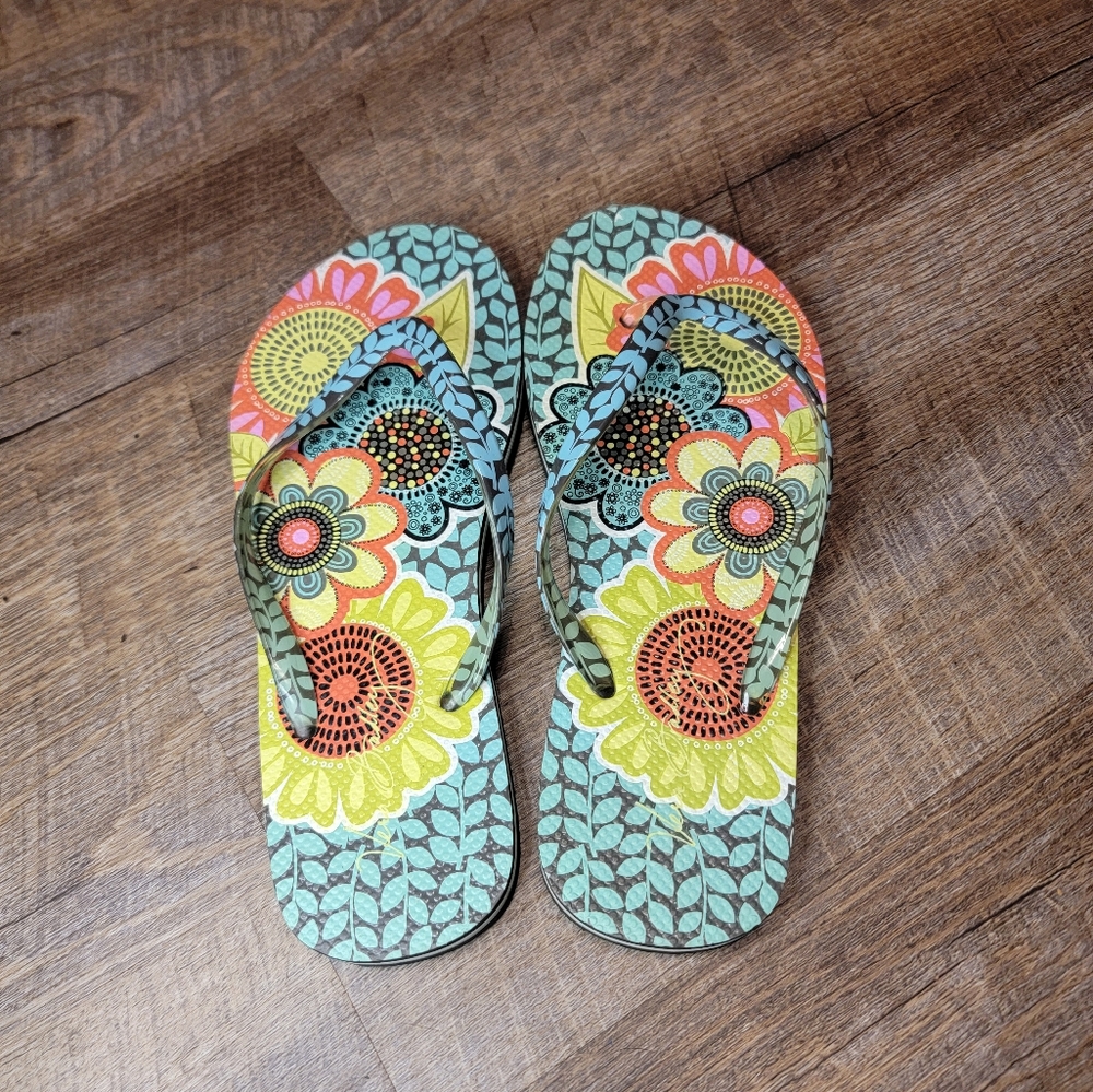 Womens Vera Bradley size 7-8 Flip Flops